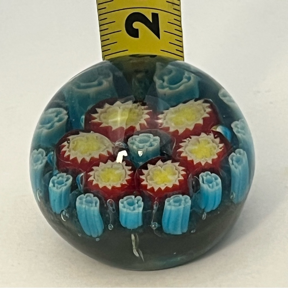 Small Vintage Art Glass Millefiori Murano Style Paperweight Red Blue Yellow - Picture 14 of 14